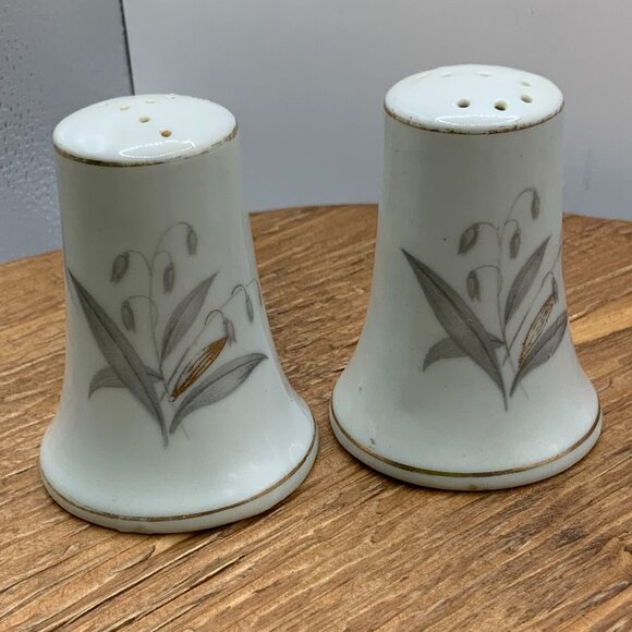 Kaysons Vintage Fine China Golden Rhapsody Japan Salt & Pepper - Picture 1 of 4